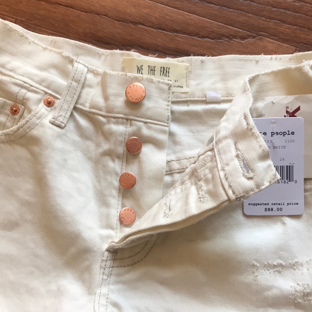 Free people shorts - Picture 3 of 4